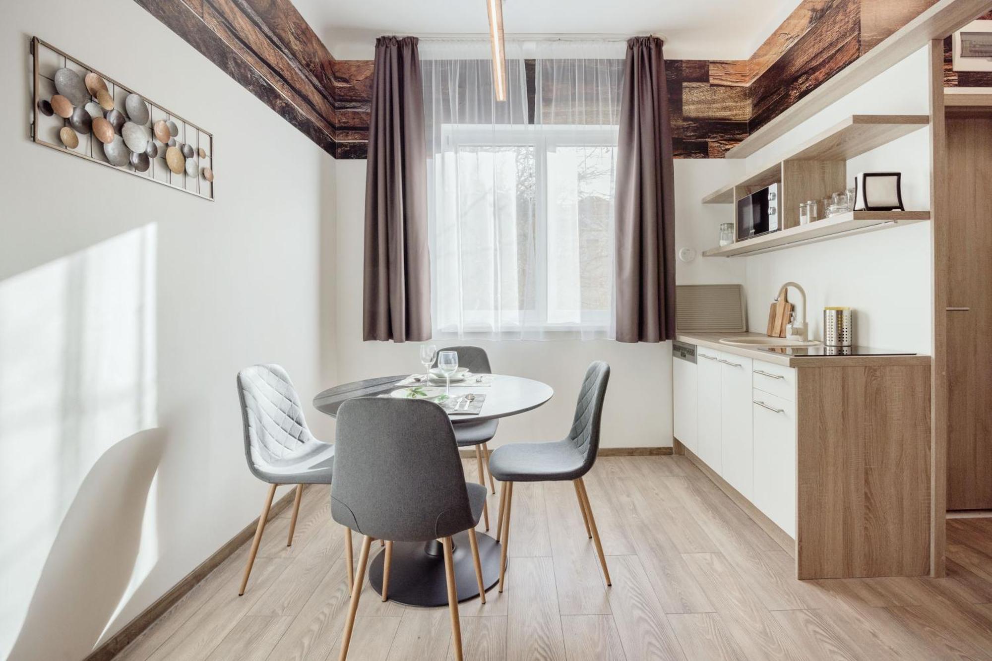 Elemental Retreats - Wood & Water Studios Budapest Exterior photo